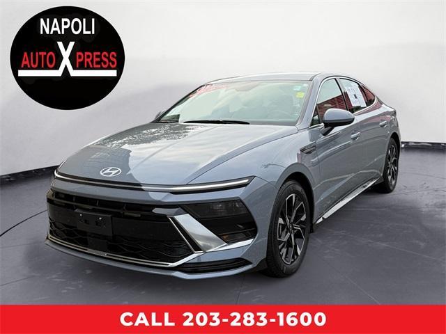 used 2025 Hyundai Sonata car, priced at $23,374