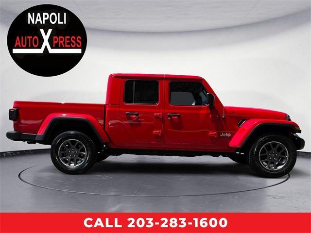 used 2021 Jeep Gladiator car, priced at $31,157