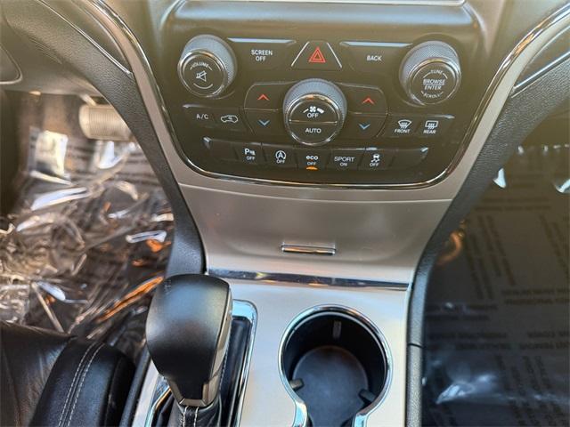 used 2017 Jeep Grand Cherokee car, priced at $15,969