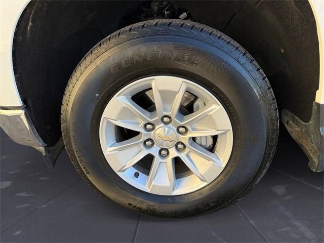 used 2024 Chevrolet Silverado 1500 car, priced at $27,983