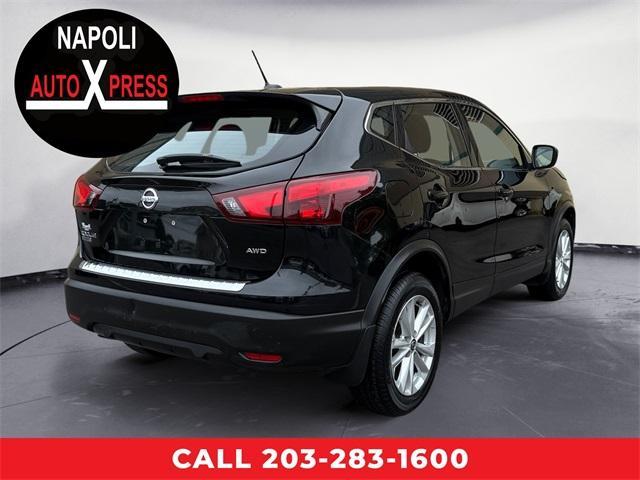 used 2019 Nissan Rogue Sport car, priced at $15,952