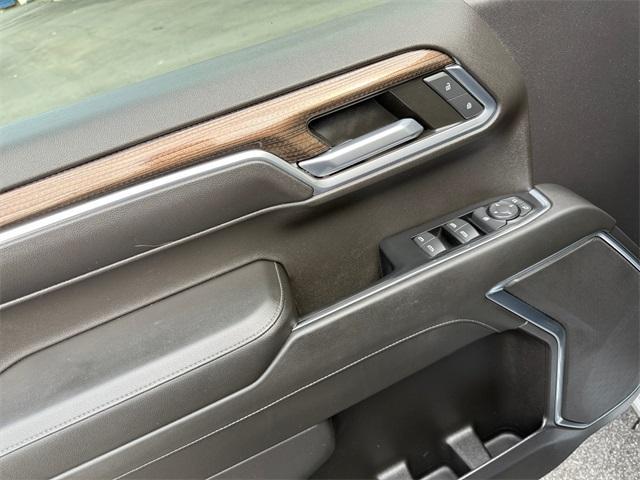 used 2022 Chevrolet Silverado 1500 car, priced at $35,990