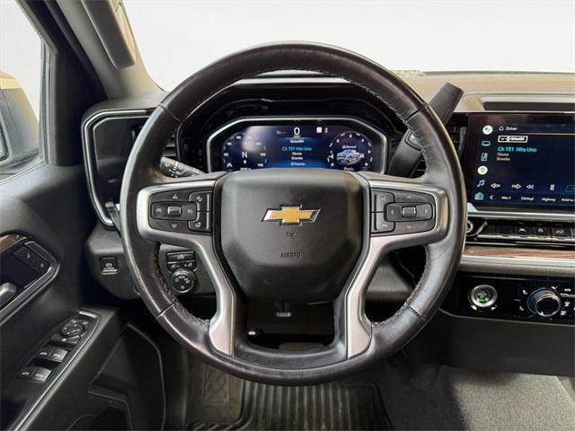 used 2022 Chevrolet Silverado 1500 car, priced at $35,990
