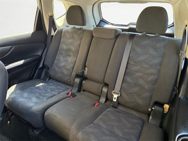 used 2016 Nissan Rogue car, priced at $11,184