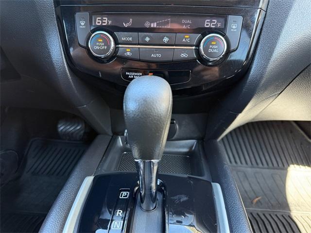 used 2016 Nissan Rogue car, priced at $11,184