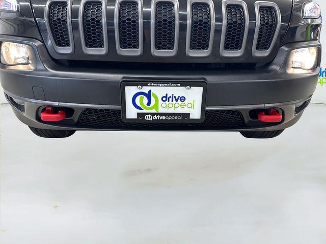 used 2015 Jeep Cherokee car, priced at $13,195