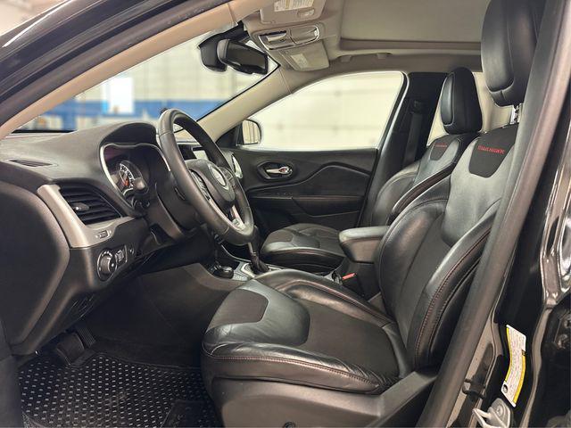 used 2015 Jeep Cherokee car, priced at $13,195