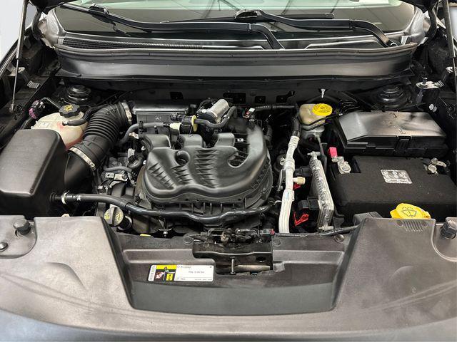 used 2015 Jeep Cherokee car, priced at $13,195