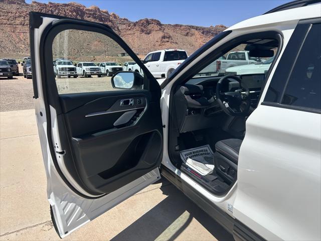new 2025 Ford Explorer car, priced at $62,680