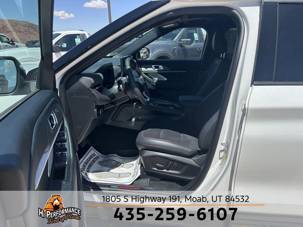 new 2025 Ford Explorer car, priced at $60,680