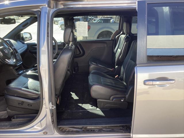 used 2019 Dodge Grand Caravan car, priced at $14,394