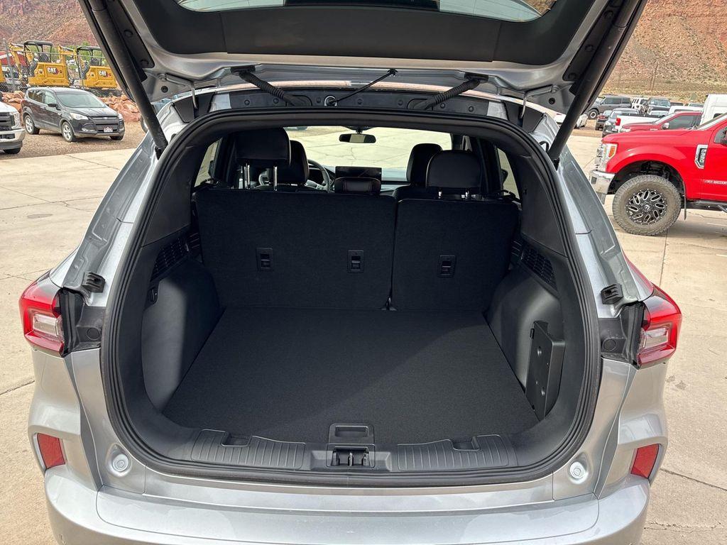 new 2024 Ford Escape car, priced at $37,452