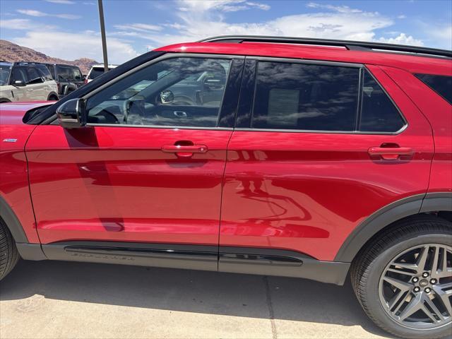 new 2025 Ford Explorer car, priced at $52,755