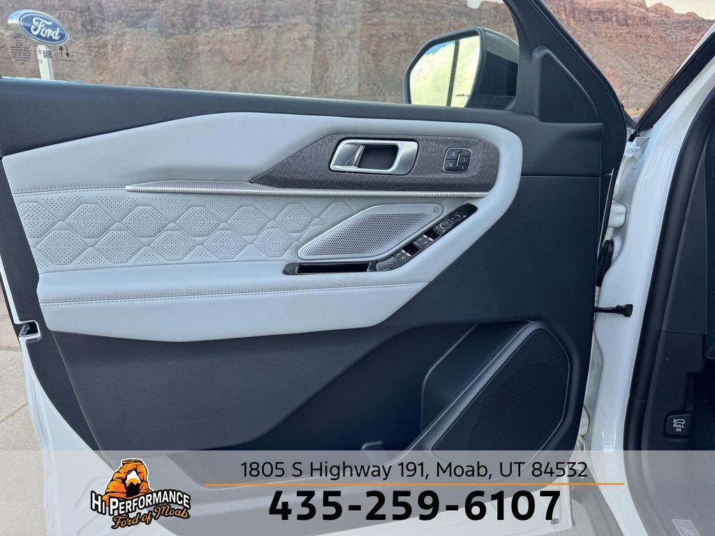 new 2025 Ford Explorer car, priced at $59,740