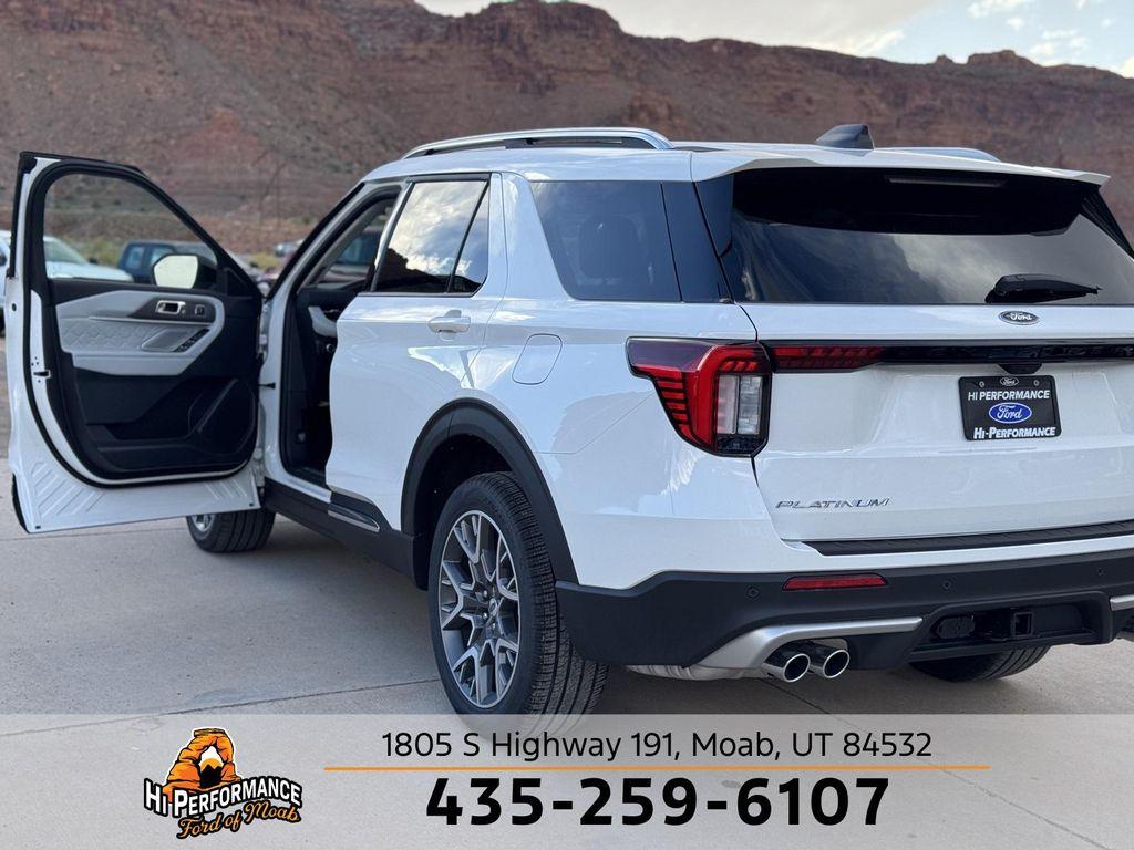 new 2025 Ford Explorer car, priced at $59,740