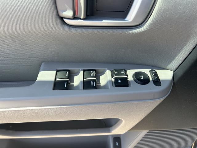 used 2012 Honda Pilot car, priced at $6,978