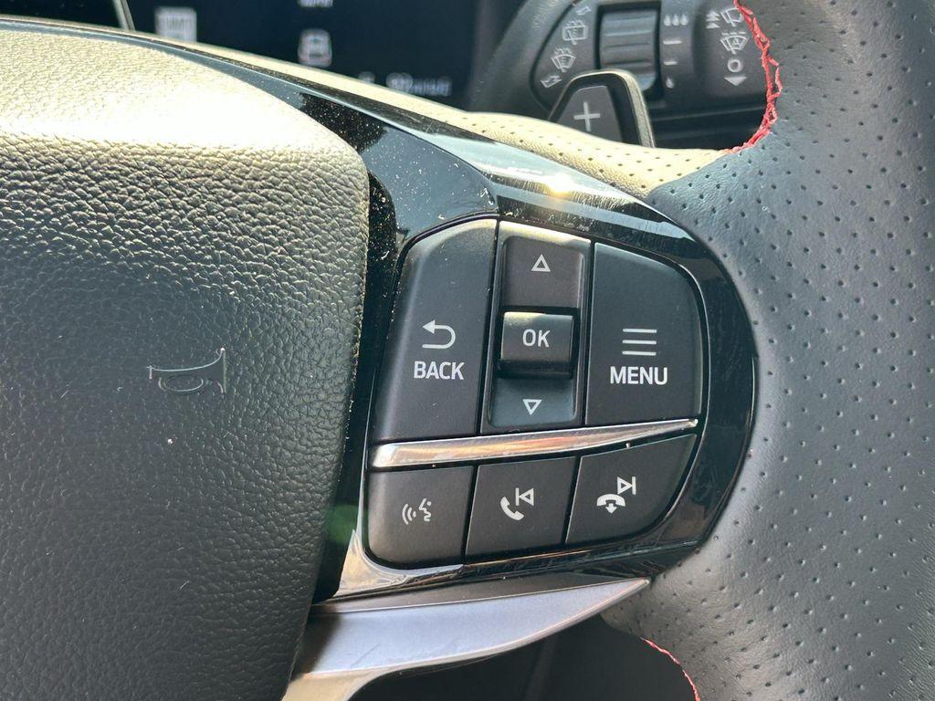 new 2025 Ford Explorer car, priced at $63,525