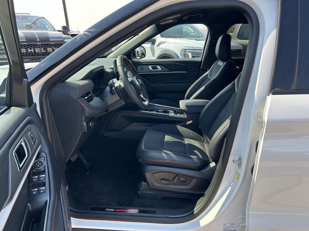 new 2025 Ford Explorer car, priced at $63,525