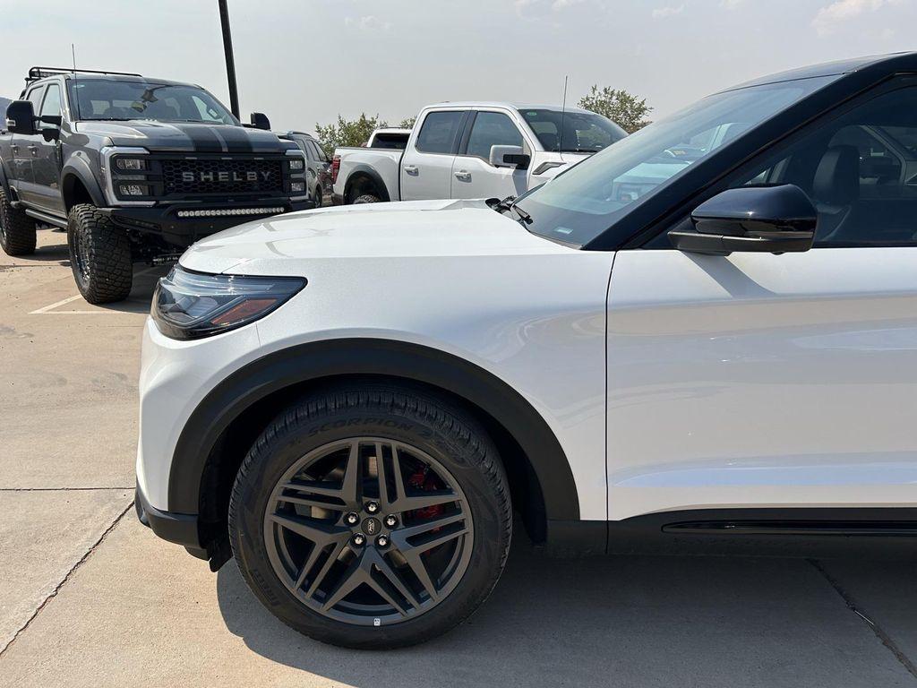 new 2025 Ford Explorer car, priced at $63,525