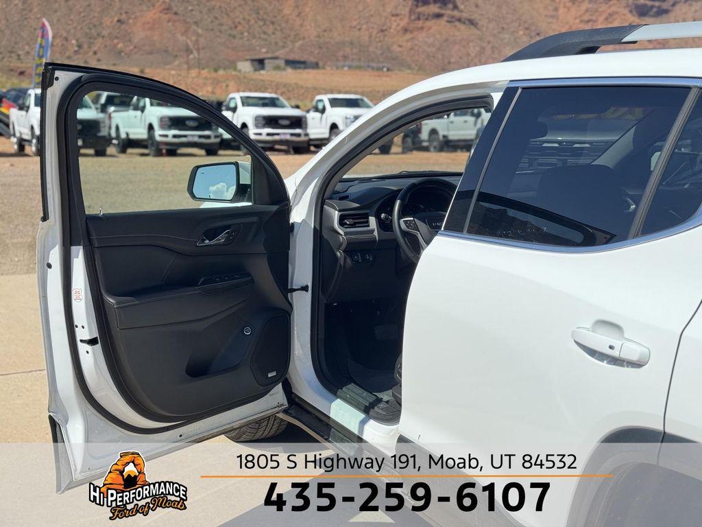 used 2023 GMC Acadia car, priced at $27,957