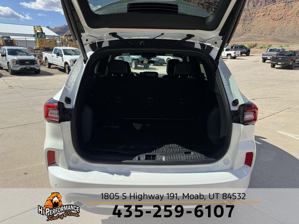 new 2024 Ford Escape car, priced at $33,995