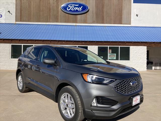 new 2024 Ford Edge car, priced at $43,195