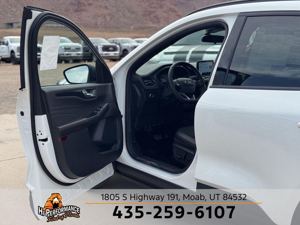 new 2025 Ford Escape car, priced at $36,085