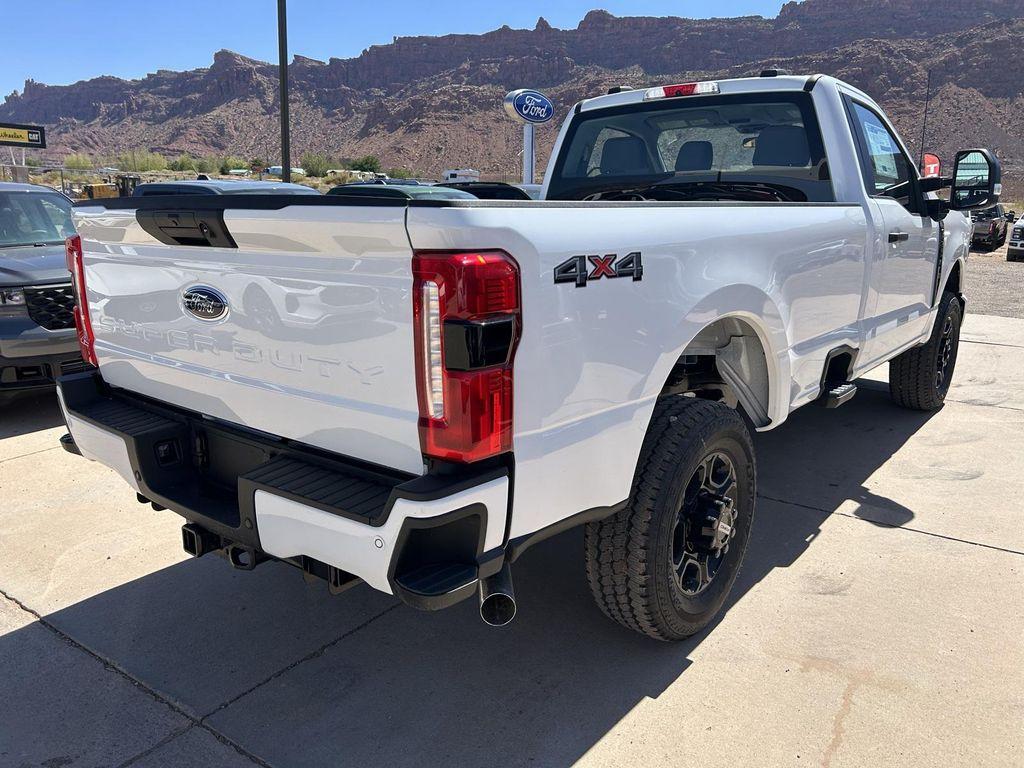new 2025 Ford F-350 car, priced at $57,160