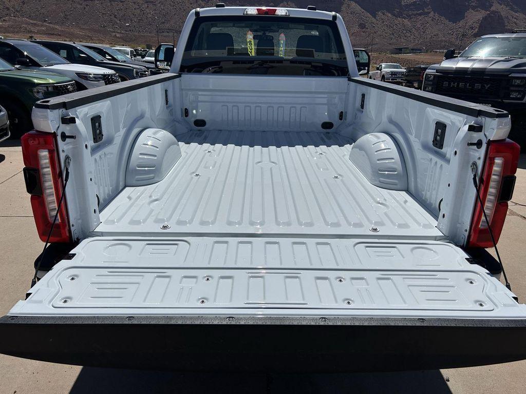 new 2025 Ford F-350 car, priced at $57,160