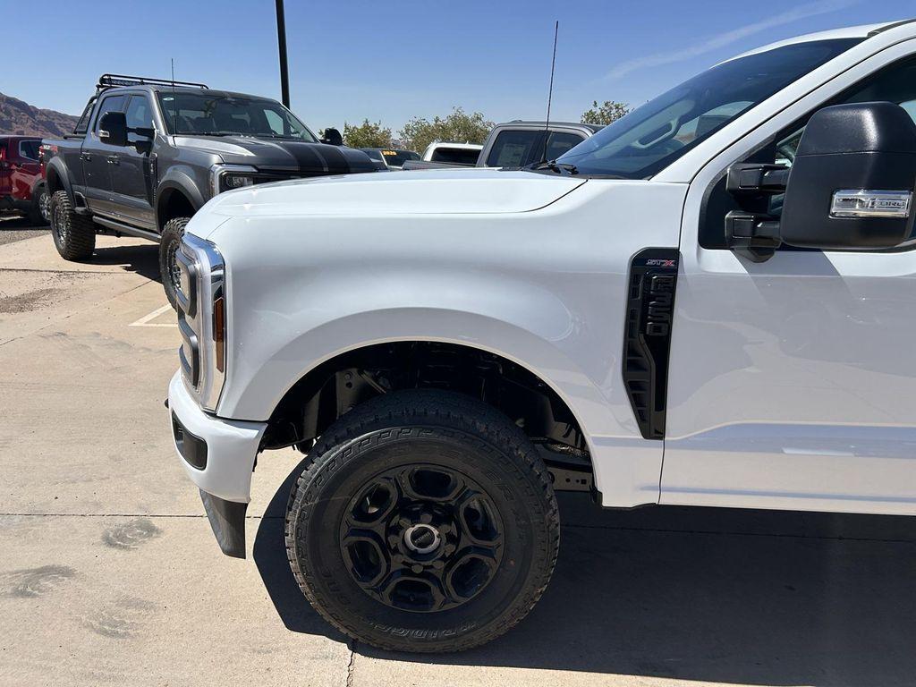 new 2025 Ford F-350 car, priced at $57,160