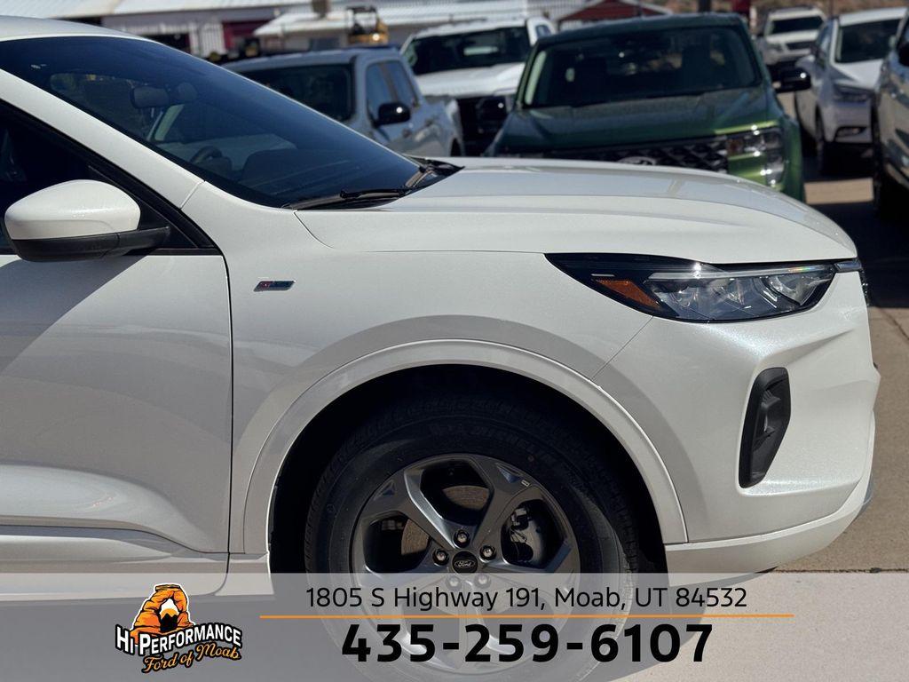 new 2024 Ford Escape car, priced at $35,901