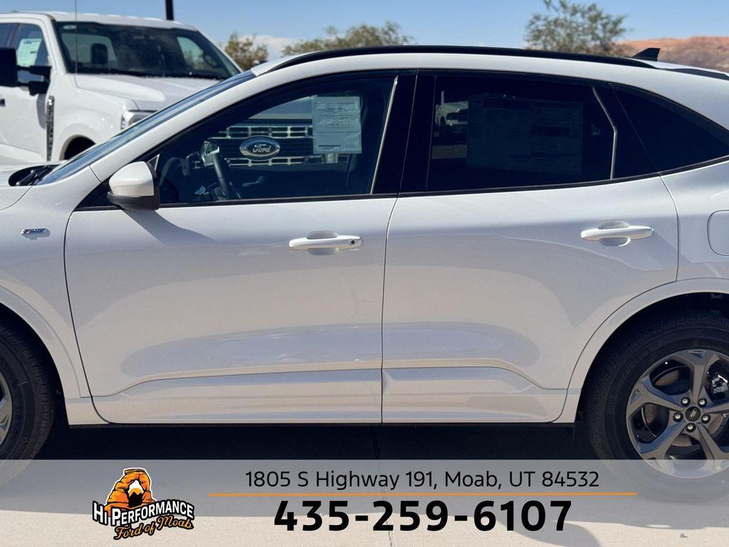 new 2024 Ford Escape car, priced at $35,901