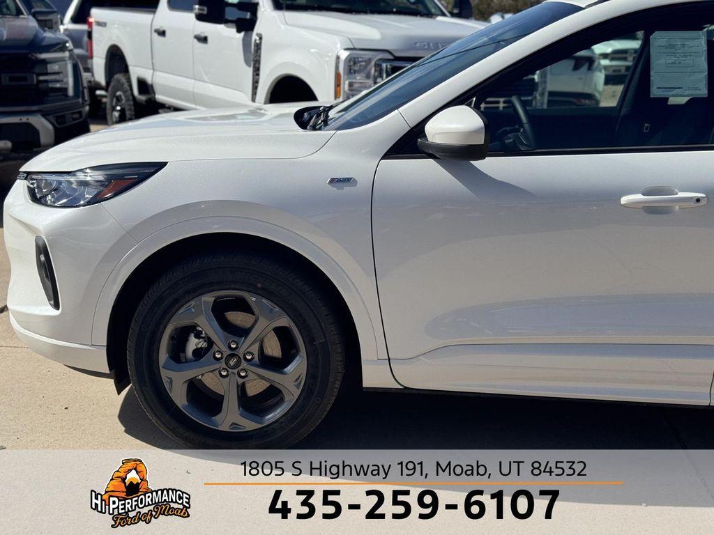 new 2024 Ford Escape car, priced at $35,901