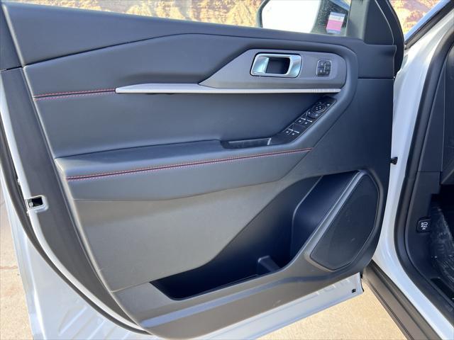 new 2025 Ford Explorer car, priced at $58,850