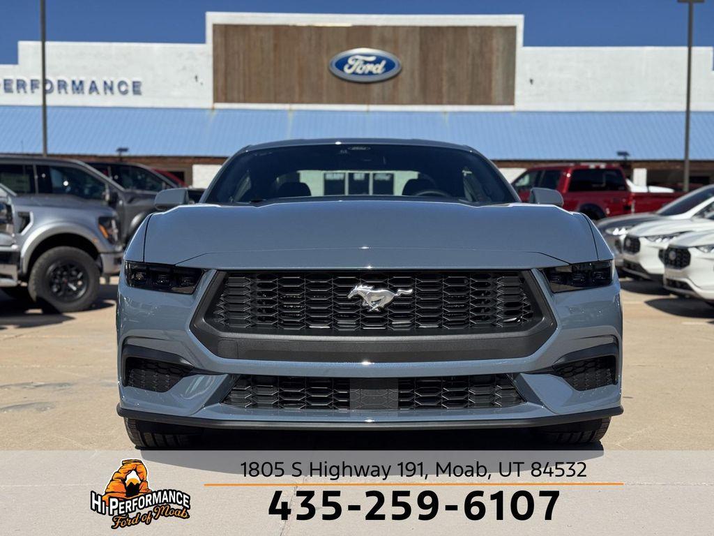 new 2025 Ford Mustang car