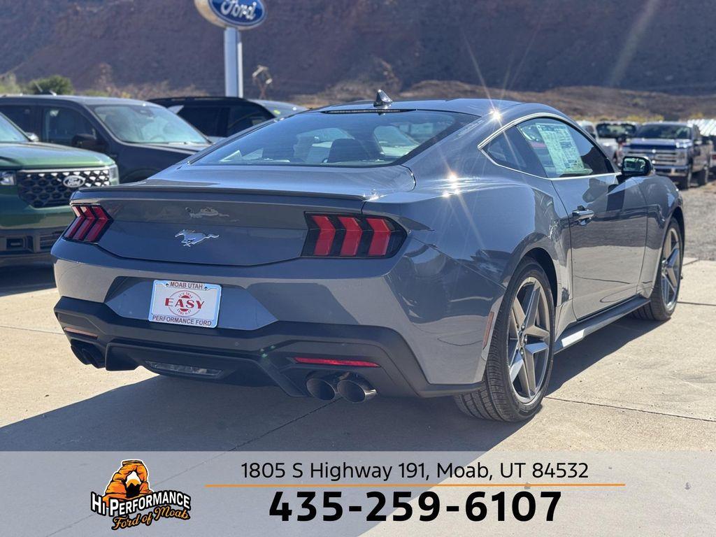 new 2025 Ford Mustang car