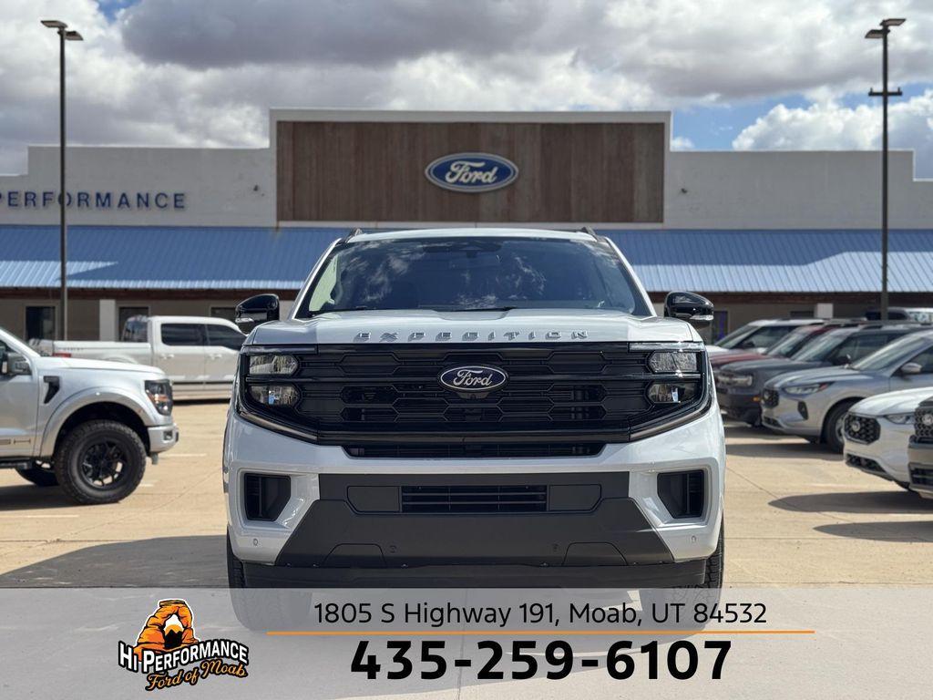 new 2025 Ford Expedition Max car, priced at $75,595