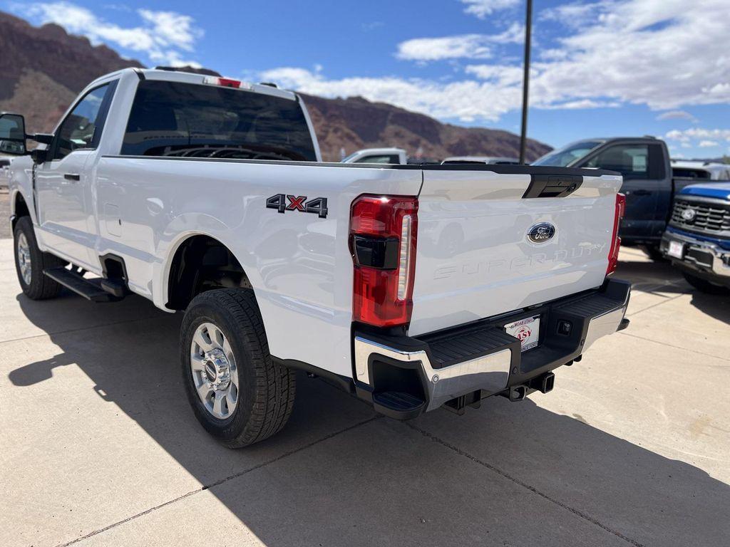 new 2024 Ford F-250 car, priced at $50,675