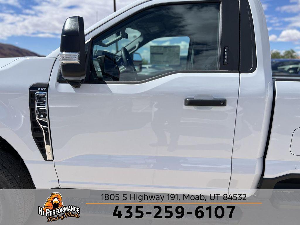 new 2024 Ford F-250 car, priced at $50,675