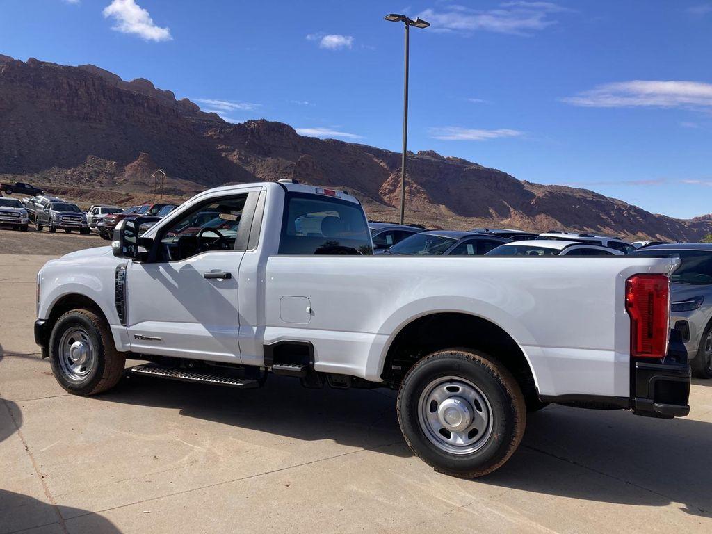 new 2024 Ford F-350 car, priced at $57,095