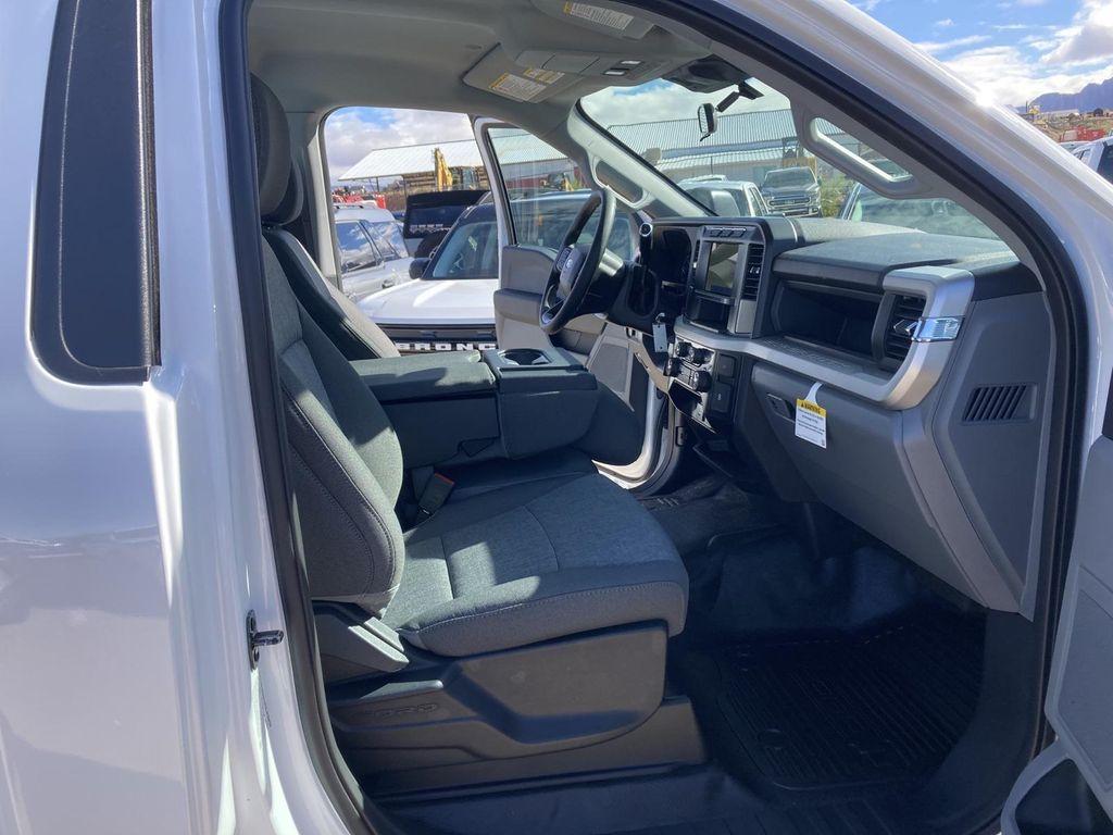 new 2024 Ford F-350 car, priced at $57,095