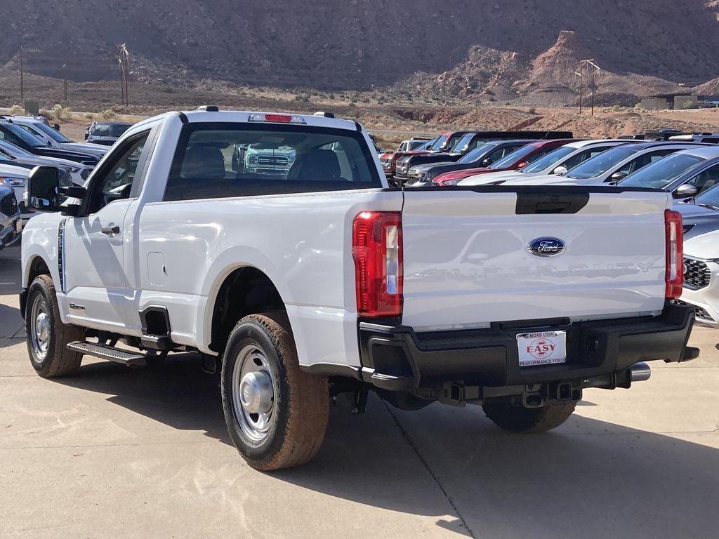 new 2024 Ford F-350 car, priced at $57,095