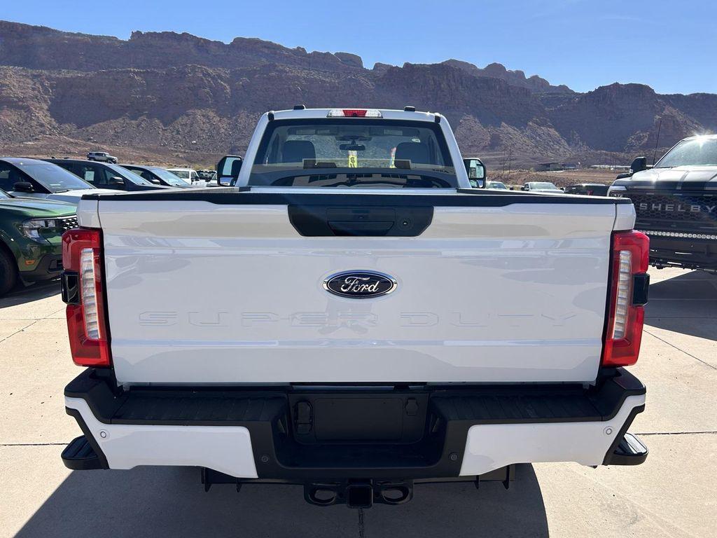 new 2025 Ford F-350 car, priced at $57,580