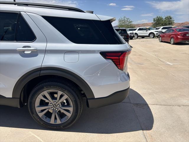 new 2025 Ford Explorer car, priced at $49,880
