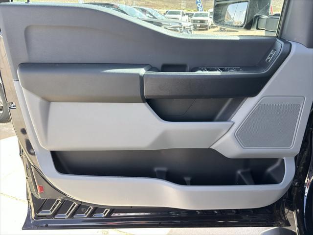 new 2025 Ford F-250 car, priced at $70,030