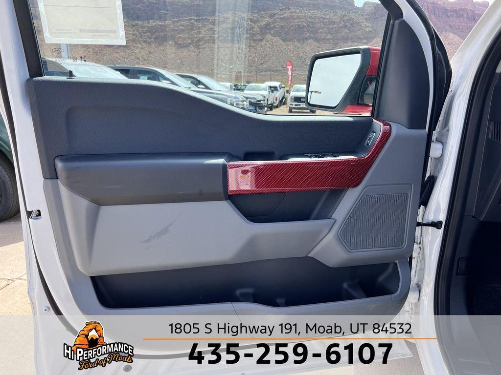 new 2025 Ford F-150 car