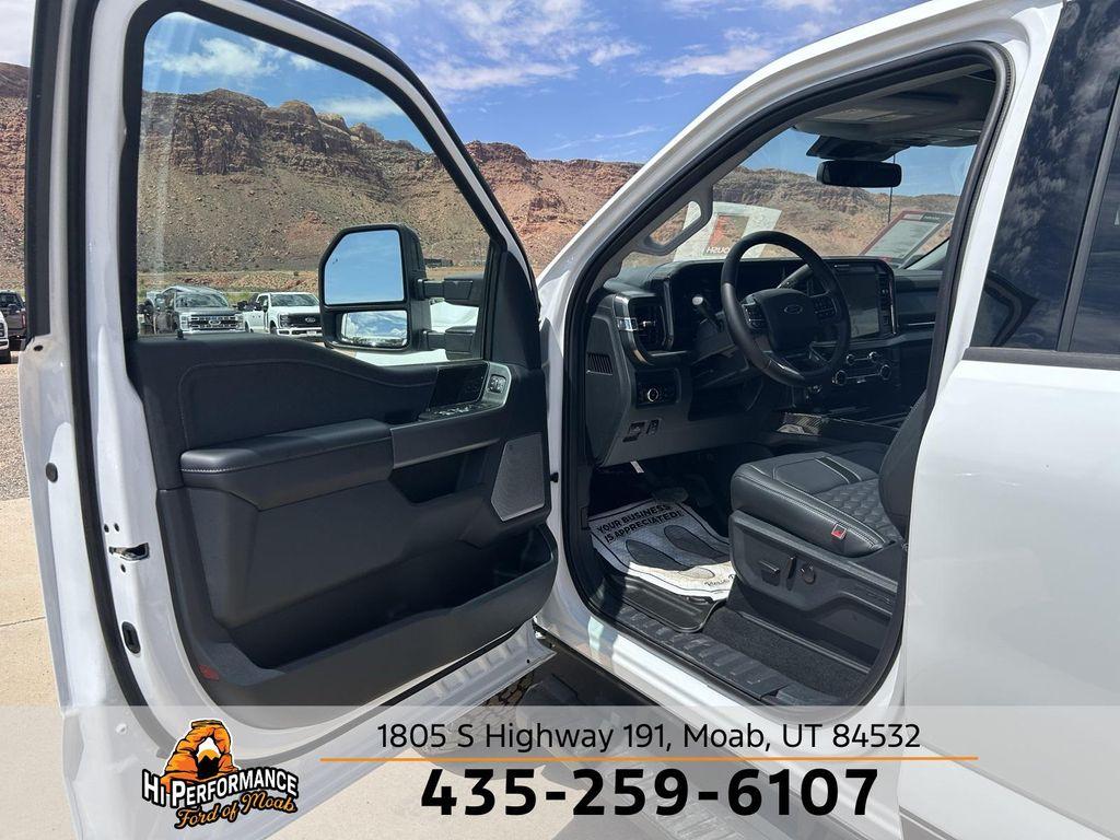 new 2025 Ford F-250 car, priced at $115,634