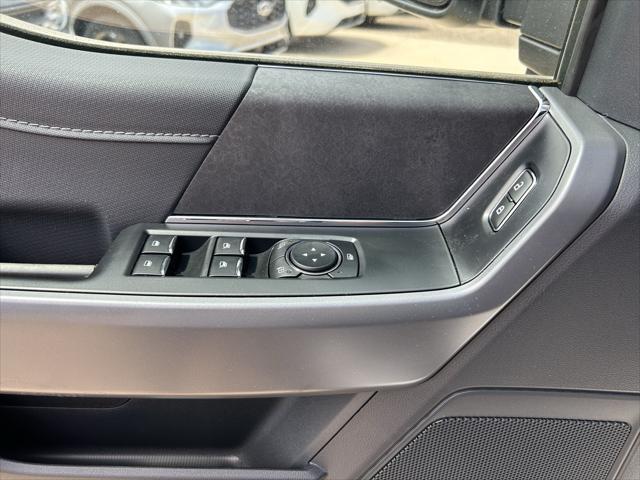 new 2025 Ford F-250 car