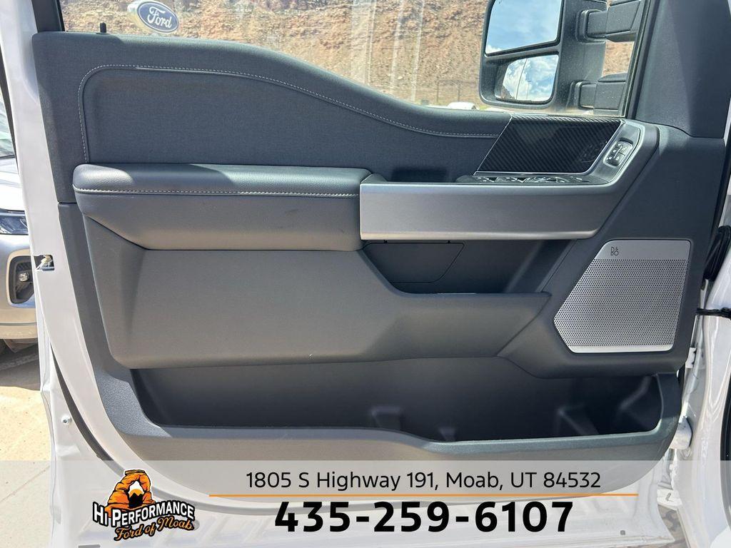 new 2025 Ford F-250 car, priced at $115,634