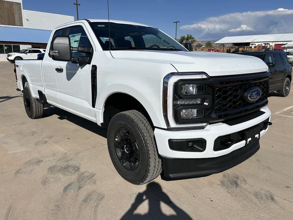 new 2025 Ford F-350 car, priced at $58,110